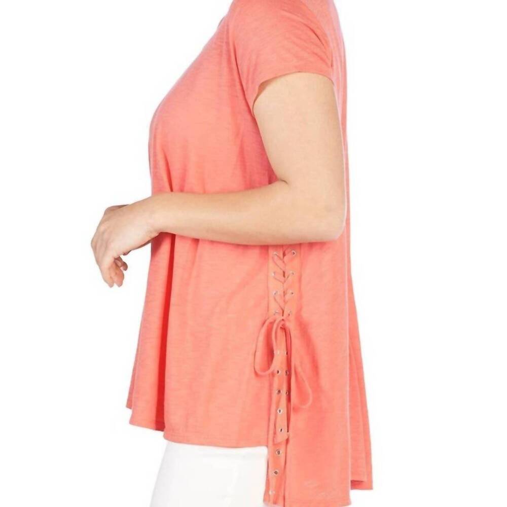 NEW COCO + CARMEN lace up side tee in coral - Picture 2 of 2